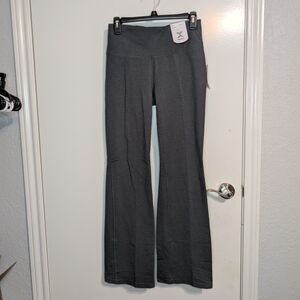 Xersion Quick Dri Bootcut Yoga Pants Gray High Rise Athletic Leggings NWT M